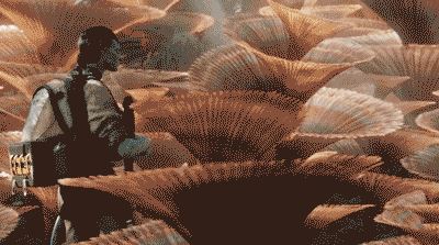 中国手游折服了“西半球最强法务部”？？？今年最科幻的故事
